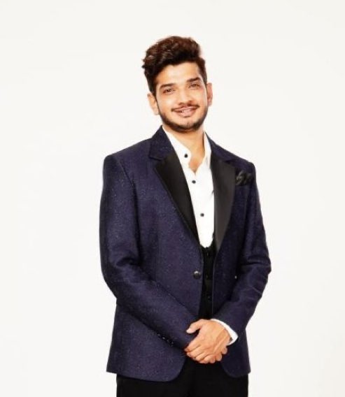 _biggbossfc's tweet photo. Whose first impression did you like the most ?

RT🔃 #MunawarFaruqui

Like❤️ #Uk07Rider

#BiggBoss17 #BB17 https://t.co/9GrzLmV1oG