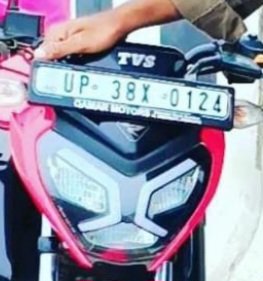 सेवा में श्रीमान
संभल पुलिस अधीक्षक महोदय 

 <a href="/sambhalpolice/">SAMBHAL POLICE</a>, <a href="/Uppolice/">UP POLICE</a>, <a href="/dgpup/">DGP UP</a>, <a href="/myogioffice/">Yogi Adityanath Office</a>, <a href="/UPGovt/">Government of UP</a> कृपया ध्यान दें, संभल निवासी अबदेश जाटव नामक यह असामाजिक तत्व अपनी फ़ेसबुक आईडी से नवरात्रि के पावन पर्व पर धार्मिक उन्माद फैलाने तथा हिंदुओं की भावनाओं को आहत करने के उद्देश्य