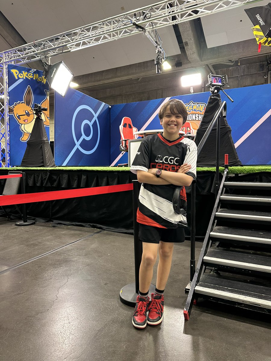 remi_lorenz_'s tweet photo. Top 16 in Sacramento. Went 5-2 with Sablezard. Secured my worlds invite. Glad to see all my friends again. Being back in the Bay Area and seeing the golden gate again is always amazing. Thanks to @cgccards for the support. #cgcwin https://t.co/2Jryskmxmo