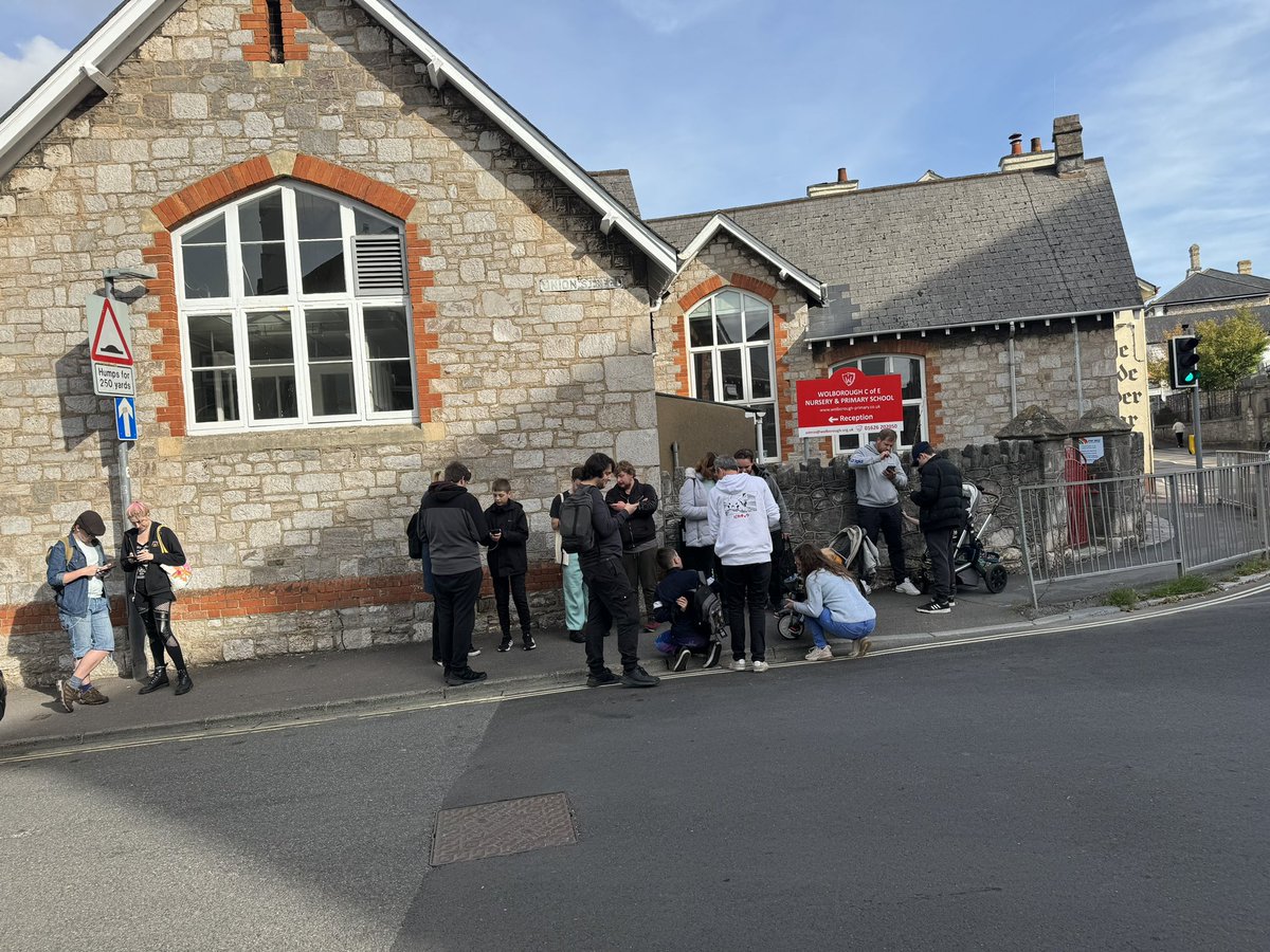 Well that my first #PokemonGOCommunityDay done and dusted as a #Ambassador, majority of the group was photo shy. But a good Com Day all round and a good turn out.  #MeetYouOutThere