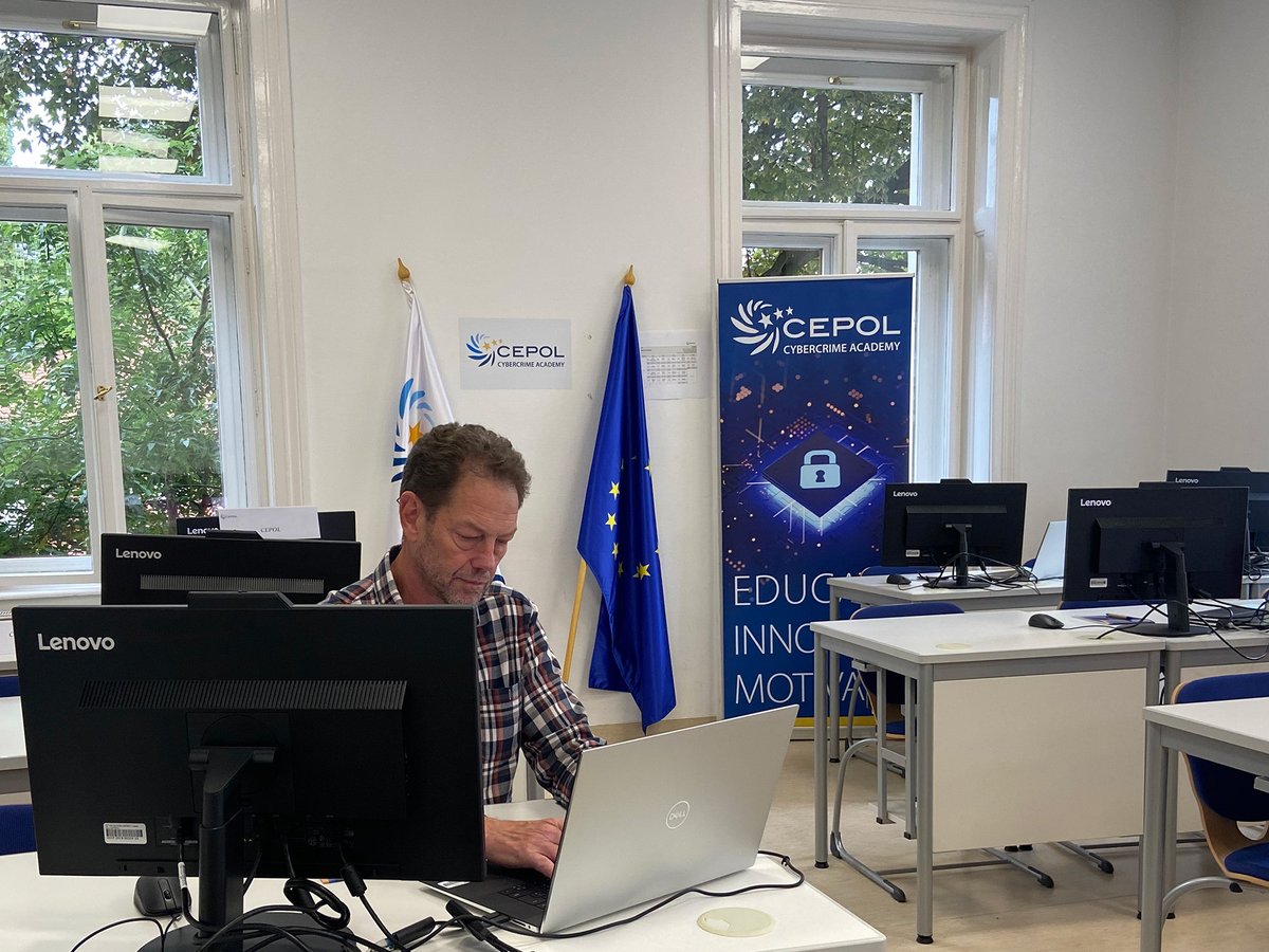 ICMihai's tweet image. Setting up the technical environment for the Decryption course with Anders Carlsson at the CEPOL Cybercrime Academy.
#decryption #CEPOL #ECTEG #EMPACT