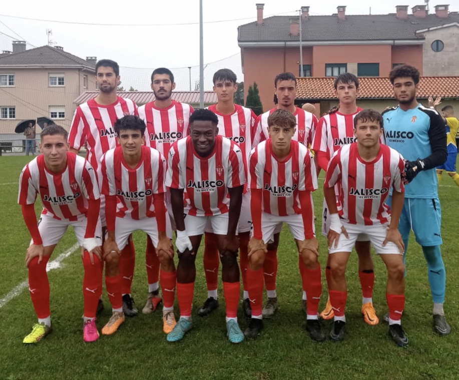 📕 Sporting 🅲. 

✅ Victoria 🆚 CD Muros Balompié (0-1).

⚽️ Collado. 

#CanteraRSG