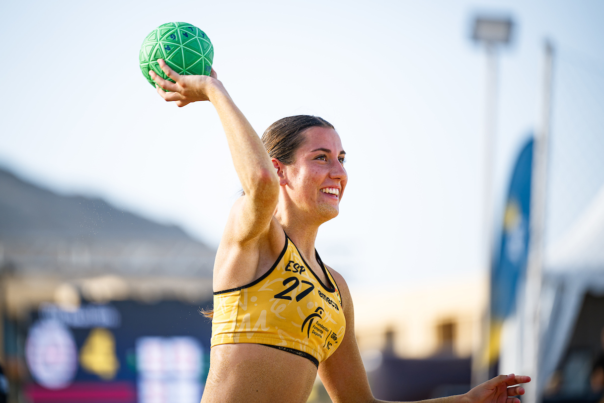 🇪🇸 Quinta posición para el <a href="/cbmpciudemalaga/">Fundación Fomento Deporte CBMP Ciudad de Málaga</a> en la #BHChampionsCup23 

✅ Finalizan su andadura con el doble triunfo ante GRD Leça🇵🇹 por 2:1 (12:14; 21:20; 7:2) y ante Multichem Szentendrei NKE🇭🇺 por 2:1 (18:22; 18:17; 10:8)

©️ <a href="/HomeofHandball/">EHF Home of Handball</a>

#BalonmanoPlaya #EnjoyTheExperience