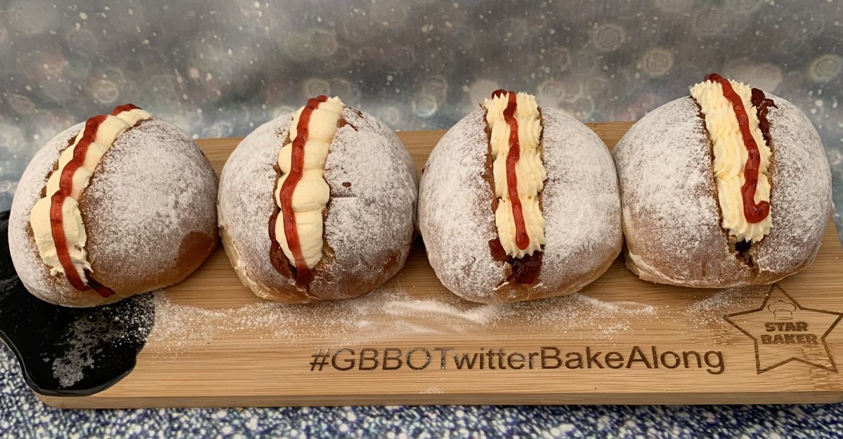 Rob_C_Allen's tweet photo. A 2nd batch of #DevonshireSplits. The dough is a Japanese milk bread, which makes a beautiful soft, fluffy bread for these. #AfternoonTea #GBBO #BakeOff #GBBOTwitterBakeAlong https://t.co/We01O1dNad
