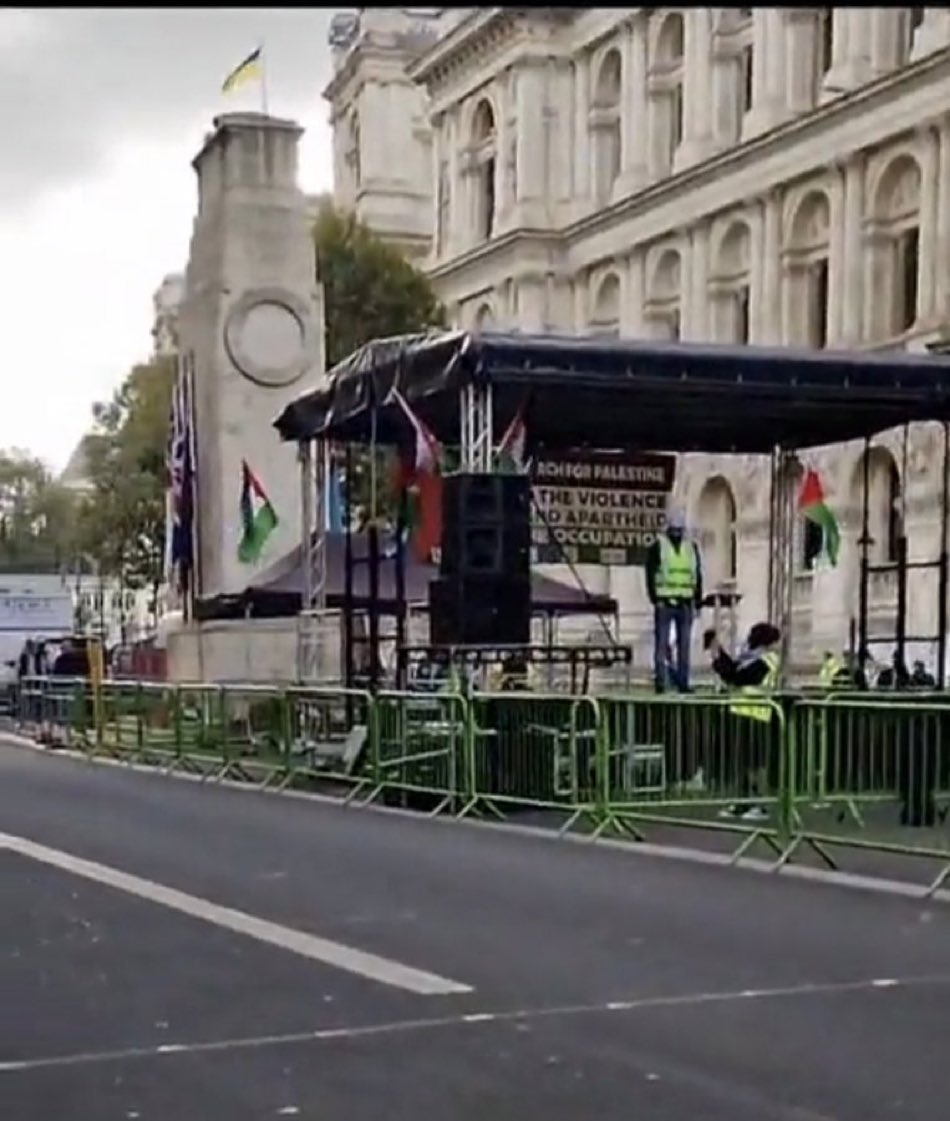 LozzaFox's tweet image. Who gave these people permission to put up a stage at the centotaph?

Is nothing bloody sacred anymore?

One thing this last week has taught us is that London is not a British city.

Shame on @SadiqKhan 

And shame on us for letting this happen.