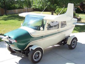 #Cessna172 on a #VolkswagenBeetle chassis. #cessnaplane #cessna #privateplane #privatejet #funnycar #carhumor #Volkswagen #Volkswagencars