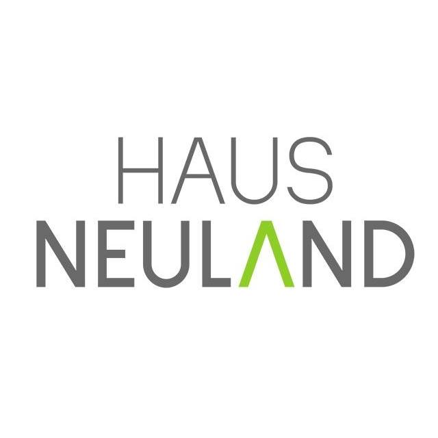 Fabian Beer (@beer_fabian) on Twitter photo 2024 steht im Zeichen eines doppelten #Kästner-#Jubiläums: des 125. Geburts- und des 50. Todestags. Aus diesem Anlass geht (m)ein #Seminar im <a href="/HausNeuland/">Haus Neuland</a> mit dem Jubilar »chronischen Aktualitäten« im Spannungsfeld zwischen Literatur und Gesellschaft nach: haus-neuland.de/bildung/detail… 2024 steht im Zeichen eines doppelten #Kästner-#Jubiläums: des 125. Geburts- und des 50. Todestags. Aus diesem Anlass geht (m)ein #Seminar im <a href="/HausNeuland/">Haus Neuland</a> mit dem Jubilar »chronischen Aktualitäten« im Spannungsfeld zwischen Literatur und Gesellschaft nach: haus-neuland.de/bildung/detail…