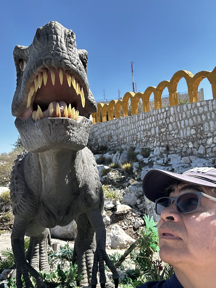 Cuidado con los Dinosaurios. ¿Sabían que en Coahuila se encontraron muchos restos de dinosaurios?