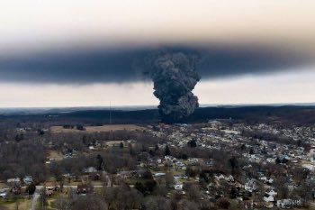 🚨BREAKING: HORRIFIC FOOTAGE OF WHAT ISRAEL JUST DID TO PALESTINE🚨 How can the US support this? Where is the UN?! These poor Palestinians! Oh… wait This is EAST Palestine, OHIO. Our Gov did this to AMERICANS & there was not ONE SINGLE protest from leftists STFU evil frauds