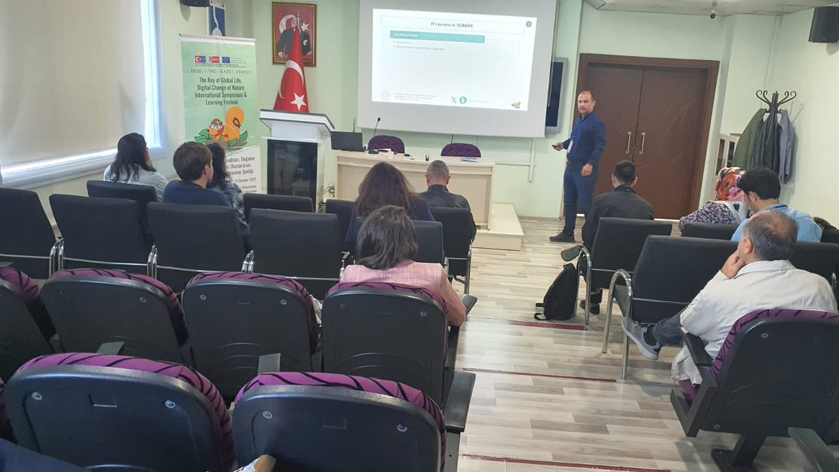 digitalchangeon's tweet photo. In Hall 1, Sezgin Tetik from Tokat National Directorate of Education " Robotics Education in secondary Schools"
@ulusalajans 
@tokatmem 
@digitalchangeon 
@togu https://t.co/i2ZYAM0Sha