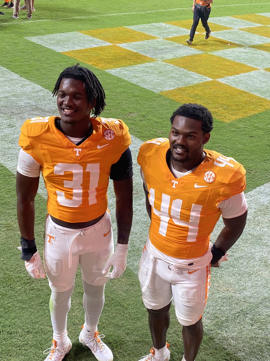 chon_terrell's tweet photo. Big44 and Freak31!! 🍊 GoVols #GaBoyz #Exit47 https://t.co/dKBffVyP1T