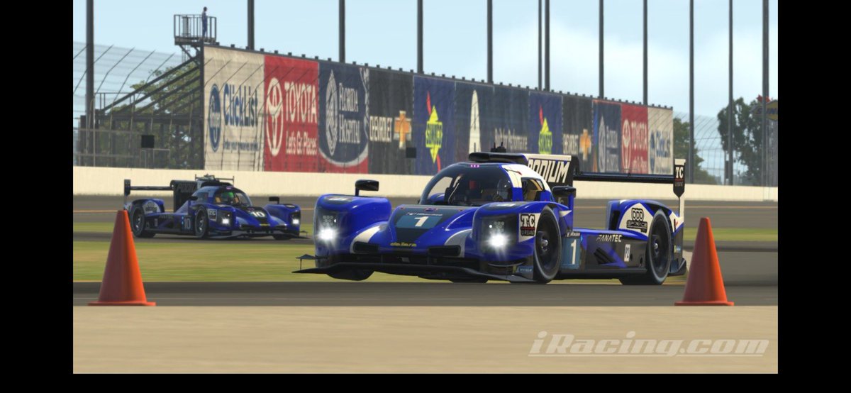 Muy contento por lograr el segundo lugar en la top split de la IMSA Endurance con el LMP2 en el circuito de Watkins glen 

Quiero agradecer a <a href="/podiumracingte1/">elbandu14</a> y a <a href="/JuanLazarte107/">Loquito Piola⚡</a> por abrirme de nuevo las puertas del equipo 💪🏻💪🏻💪🏻

Nota: hace 15 días también logramos el 5 puesto.