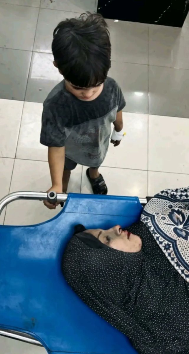 yussralshamak's tweet photo. You are not only killing people, you are also creating a generation filled with hatred and revenge against everyone, and perhaps you are one of them.

#FreePalestine 🇵🇸 https://t.co/n4dTPicRhX