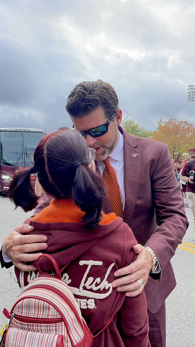 Hearl Family tweet media