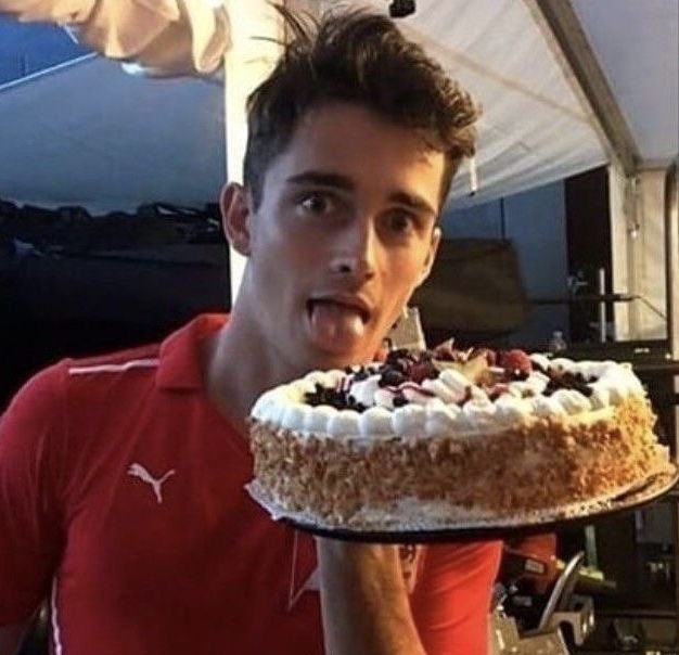 formulalynne's tweet photo. happy international charles day to those who celebrate🥳 https://t.co/M5CsMXGZuV