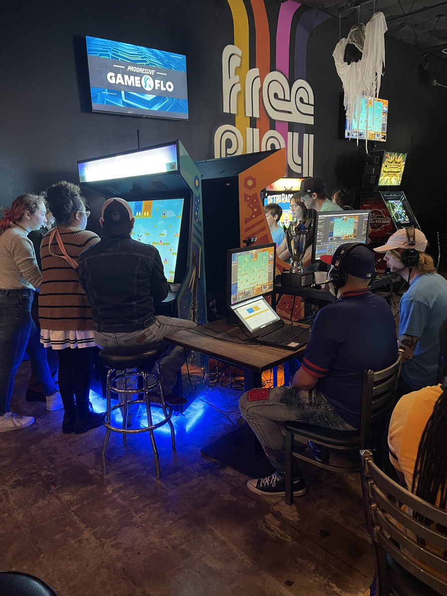 Free Play Arcade (@freeplayarcade) • Instagram photos and videos