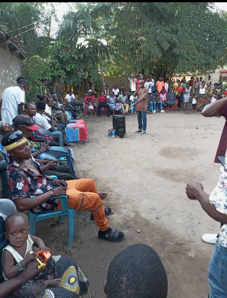 isako_patrick's tweet photo. L'installation et la redéfinition des cellules des QUARTIERS #KIMPE #BADIADINGI #MONGANGA pour une meilleure lisibilité de la consolidation des bases de Mme Dorothée KANKOLONGO MULUMBA, Candidate Députée Provinciale #CDER de SEM Jean-Lucien BUSSA ce Dimanche 15 Octobre 2023. https://t.co/7JJbWpRjP7