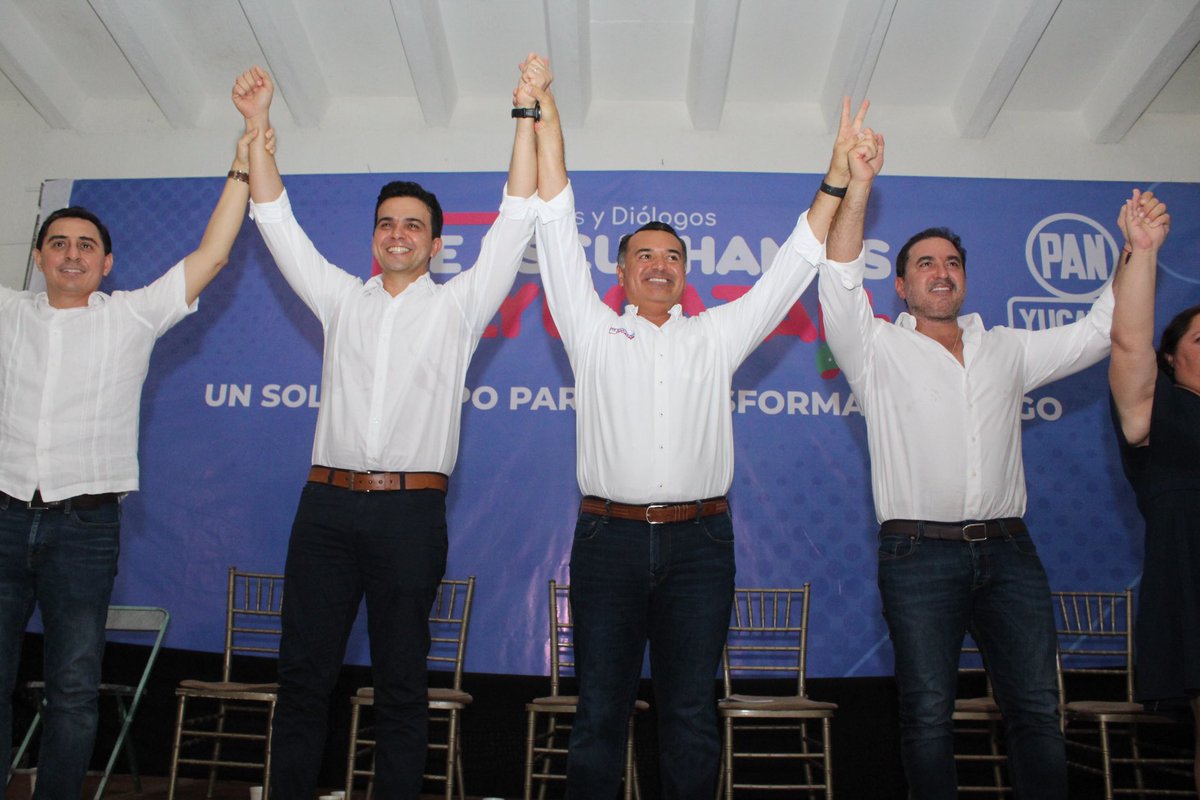 erikrihaniglez's tweet photo. Lleno de orgullo y agradecimiento quisiera compartirles que hoy me nombraron Coordinador en #Progreso del #EquipoYucatán, por lo que me siento muy honrado de continuar trabajando en equipo para las y los progreseños, muchas gracias por depositar en mi su confianza.

 #VamosADarle https://t.co/F7skTX31GT