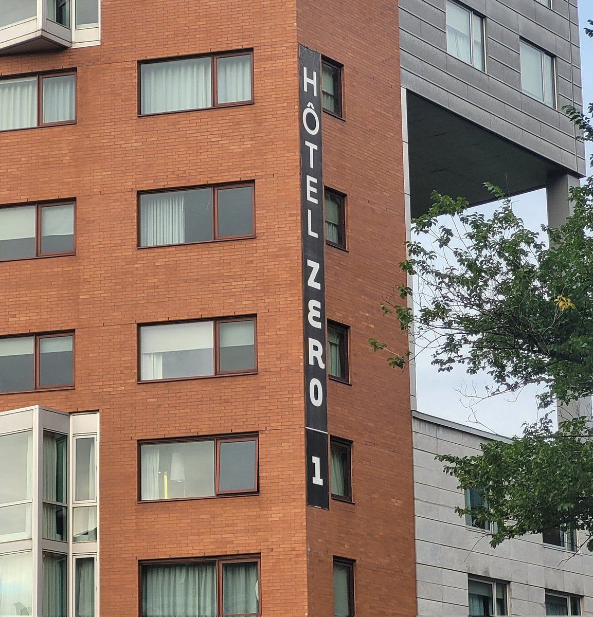 Saw this hotel in Montreal, my inner Kpop stan wants to stay there <a href="/ZB1_official/">ZEROBASEONE</a> #ZEROBASEONE