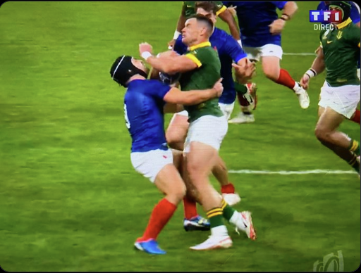 lilfr38's tweet photo. To use the word of the "great" Johnny Sexton: mr referee "you're a f...... disgrace" 🤢 https://t.co/mn1MqLreQM