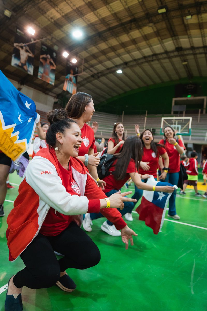 ¡Feliz Día Mamis!, en representación de todas!. A seguir disfrutando del Open Básquet en Mar del Plata 🏀 

#OpenBasquet #DiadelaMadre