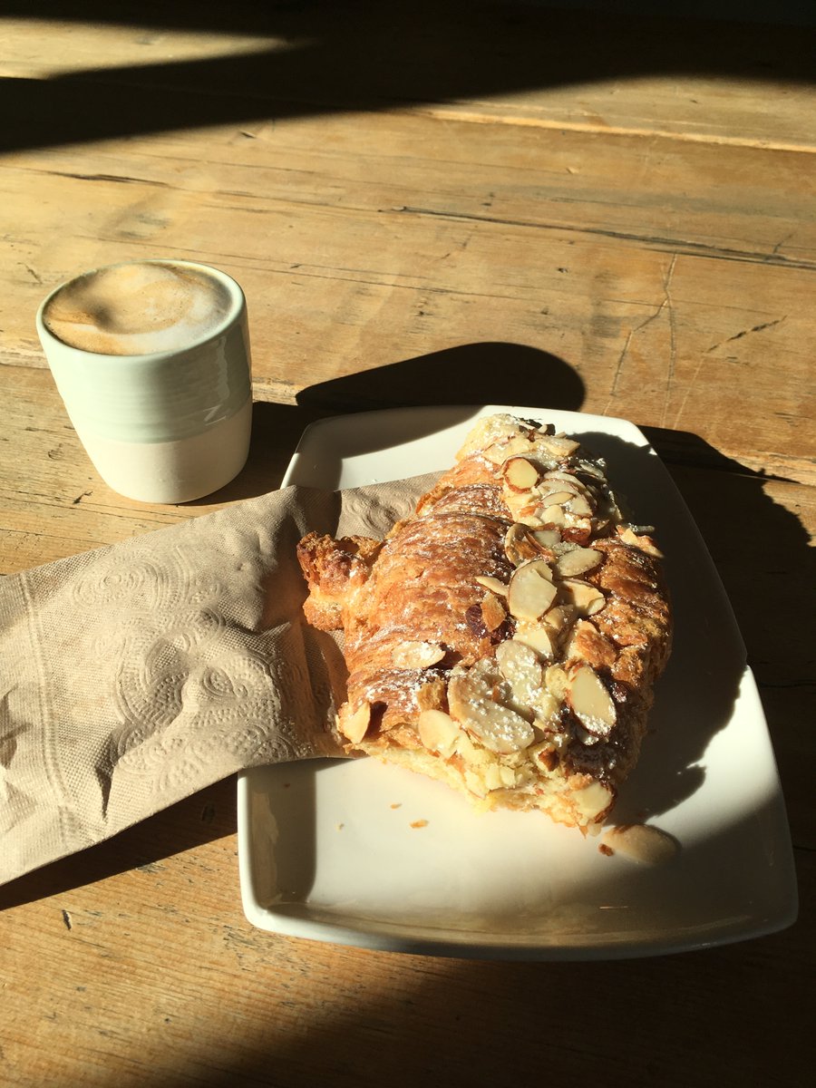 In this month's "cafe culture" inspired episode, your cohosts chat with <a href="/cdnorman/">Cameron Norman</a>. We explore Cameron's academic background, his work as an #innovation consultant, and his creative pursuits. Grab a cup of your fave ☕ coffee/tea/drink and listen here 👉 sichealth.ca/podcast/episod…