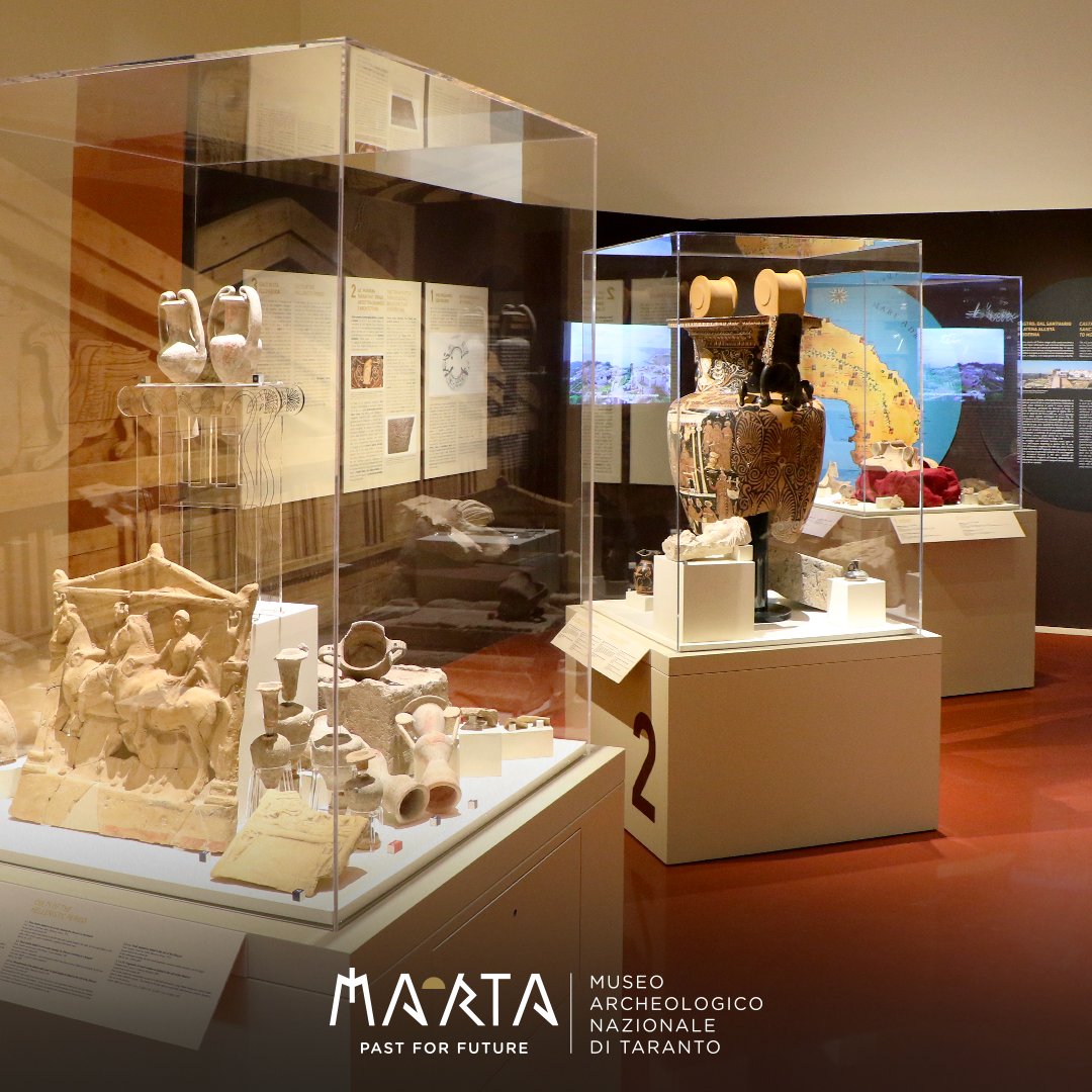Non perdere l'occasione di conoscere uno dei contesti artistici più affascinanti della Puglia antica con "Athenaion: Tarentini, Messapi e altri nel santuario di Atena". Accesso incluso nel biglietto d’ingresso al Museo
bit.ly/biglietti-marta