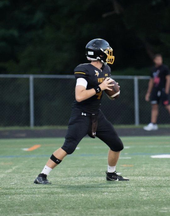 CONGRATULATIONS TO TOBIE LEWIS’24 OF MOUNT HEBRON HIGH SCHOOL (MD).  HE HAD AN AMAZING GAME VS CENTENNIAL HIGH SCHOOL (MD). HE THREW 3 TOUCHDOWNS, RUSHED FOR A TOUCHDOWN, AND COMPLETED A 2PT CONVERSATION. <a href="/TopPreps/">SPORTS NEWS, VIDEOS, GRAPHICS, EXPOSURE & MORE</a> <a href="/sargenttee/">Ms. Tee Davis</a> <a href="/MTH_Athletics/">Mt. Hebron Athletics</a> <a href="/mdHSscores/">MD High School Football Scores</a> <a href="/HSFBamerica/">High School Football America</a>