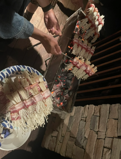 💗Life is about more than just sweet things💗
Still need to eat meat🥓🥩🍗🍖🍤🌭