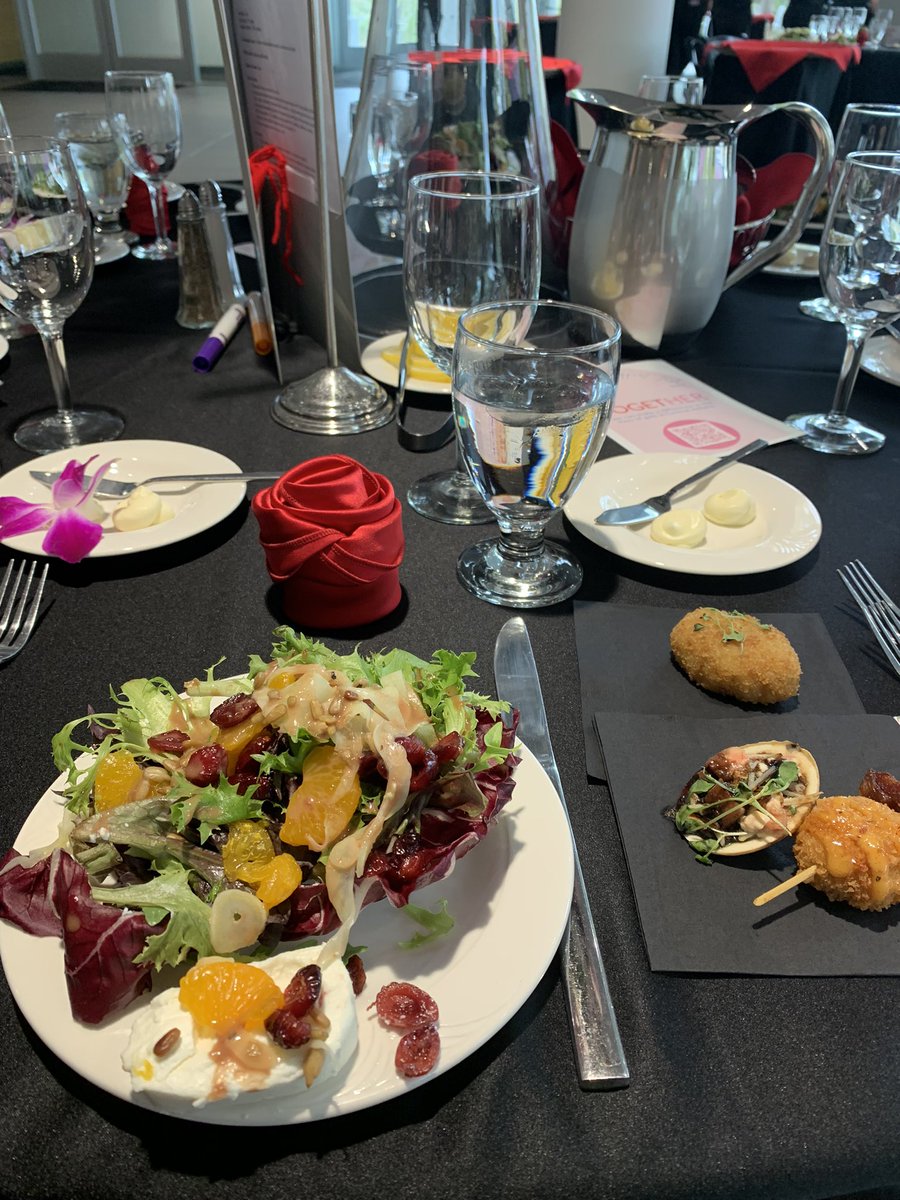 LelaSimmons19's tweet photo. So excited to be at the TOGETHER Girls Inc. event celebrating Indy’s 55th birthday and International Day of the Girl! 💪👏💗 @GirlsIncIndy @girls_inc #GirlPower https://t.co/L1i18GvIuJ