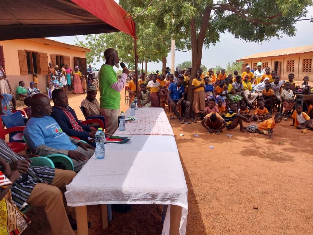 GCommunitiesGH's tweet photo. 🌟 Pre-Global Handwashing Day highlights! A fantastic Durbar on handwashing at Aniise Primary &amp; JHS, Binduri District. Pupils delivered a compelling message, setting the stage for Global Handwashing Day 🤲💦. #GlobalHandwashingDay #CleanHandsAreWithinReach https://t.co/xZGDFocC17