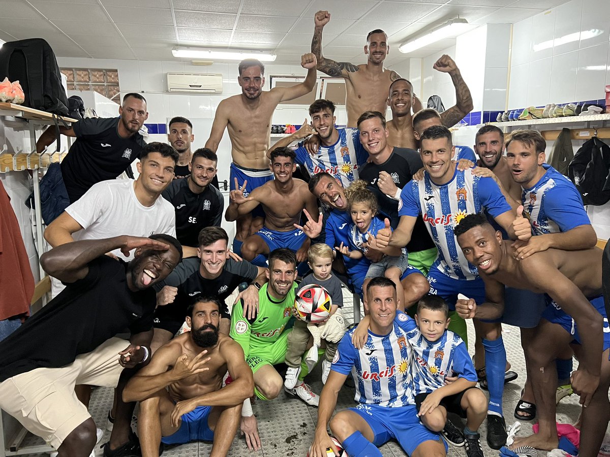 Águilas F.C. (@aguilas_fc) on Twitter photo ➕3️⃣ de la tropa 🪖💪🏻🦅
#𝗨́𝗻𝗲𝘁𝗲𝗔𝗡𝘂𝗲𝘀𝘁𝗿𝗮𝗜𝗹𝘂𝘀𝗶𝗼́𝗻 💙🤍 ➕3️⃣ de la tropa 🪖💪🏻🦅
#𝗨́𝗻𝗲𝘁𝗲𝗔𝗡𝘂𝗲𝘀𝘁𝗿𝗮𝗜𝗹𝘂𝘀𝗶𝗼́𝗻 💙🤍