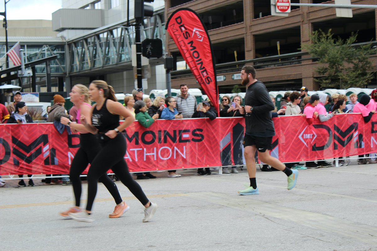 Sean Foster tweet media