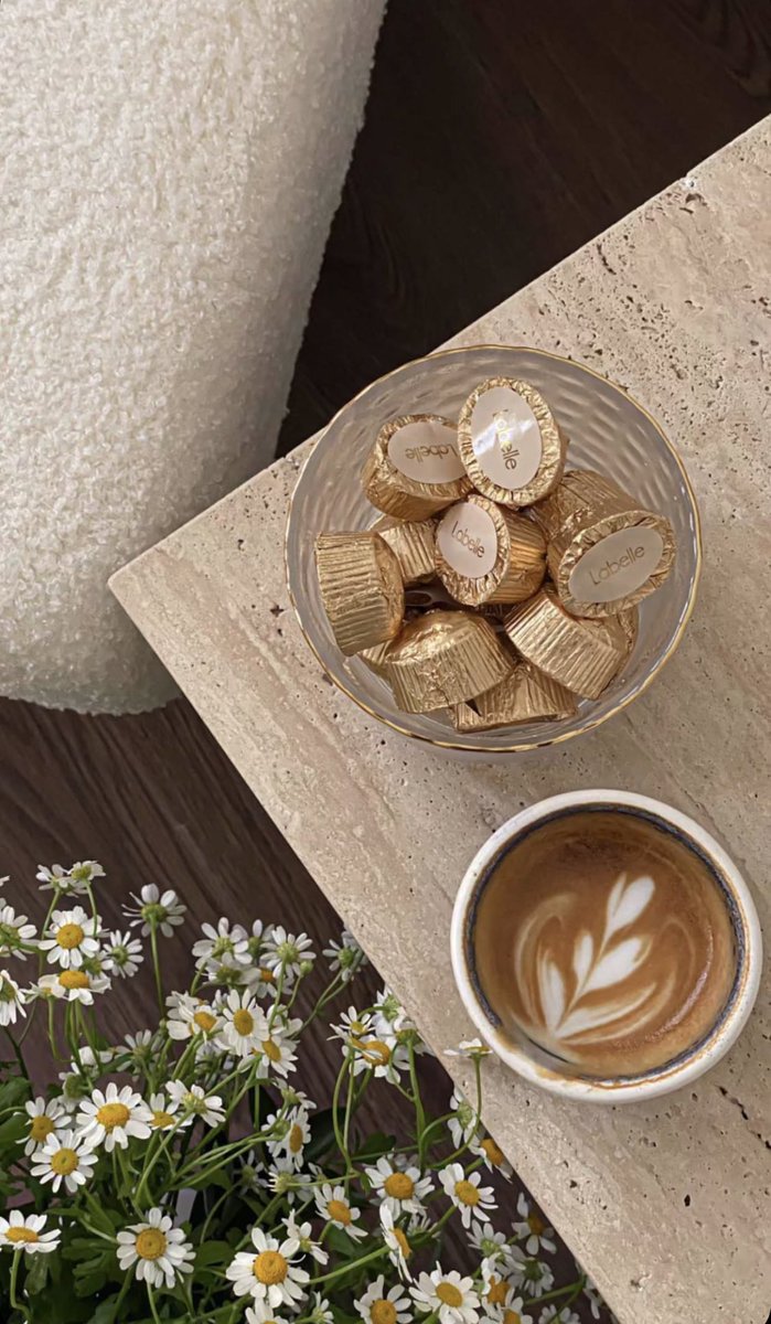 الخاطر  
اللي ما تعرف تجبره … لا تكسره 👌🏻

#برآءة_حــرّف