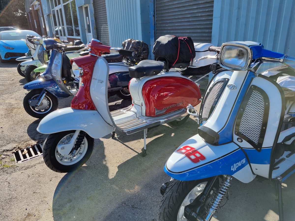 davefeetham65's tweet photo. Great weekend in Woodhall Spa with the Rotherham Scooter lads. https://t.co/TrdDLUMoZV