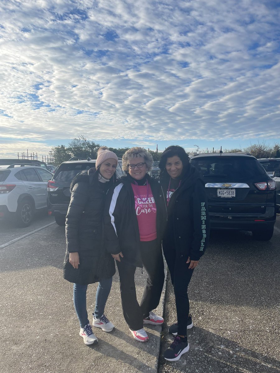 Thank you to the FFT members and friends who were a part of our walking team today @MakingStridesLi at Jones Beach. Grateful for the support to have raised approximately $1000. <a href="/nysut/">NYSUT</a> <a href="/Nysutnro/">NYSUT Nassau RO</a>
