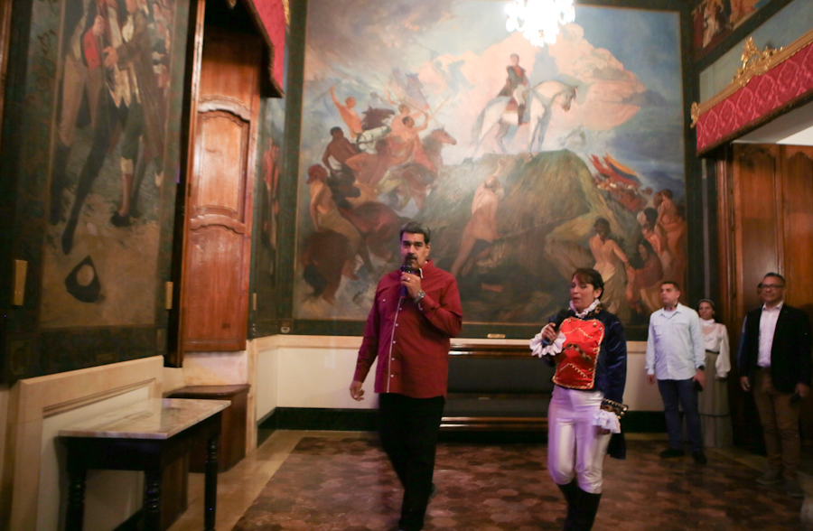 #NotiMippCI 📰🗞| En las calles quedó demostrada la fuerza de la herencia aborigen. Lea más ⏩ acortar.link/hpHEHm
#MiPuebloLibertador