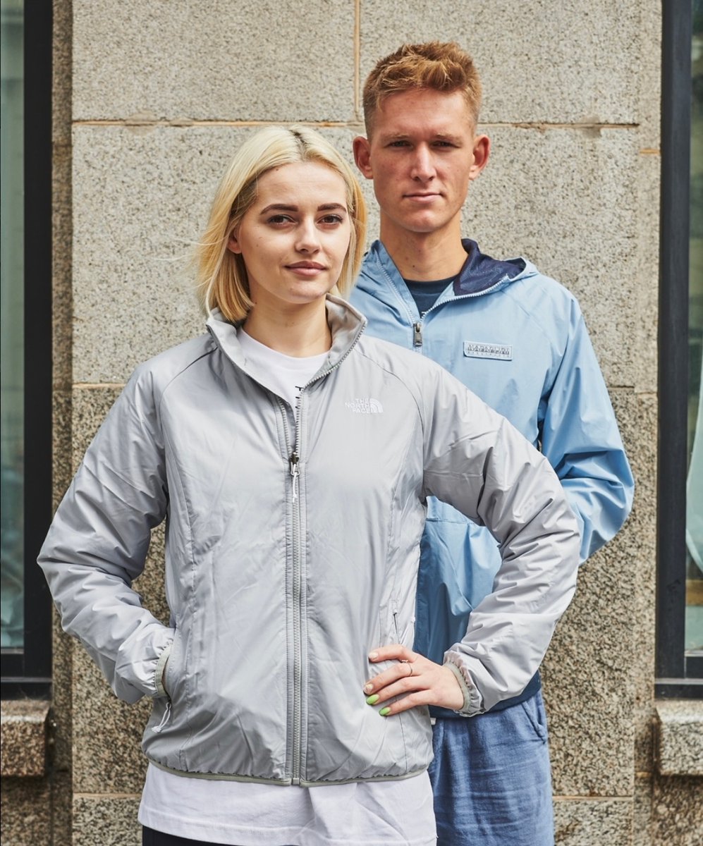 Get ready for fall with new jackets. Discover our range of colours on our website, fitnfly

#womensfashion #womensstreetwear #womeninsport #femalemodel #womenmodel #northface #northie #northfacejackets #thermoball #napapjiri
 #autumn