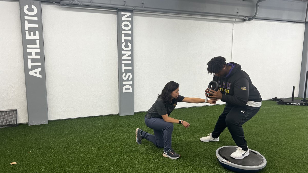We are thrilled our new physical therapy space provides a place for athletes to get back on top of their game! Read all about it: Physical Therapy Space Revitalizes: tinyurl.com/2ykuzyfm