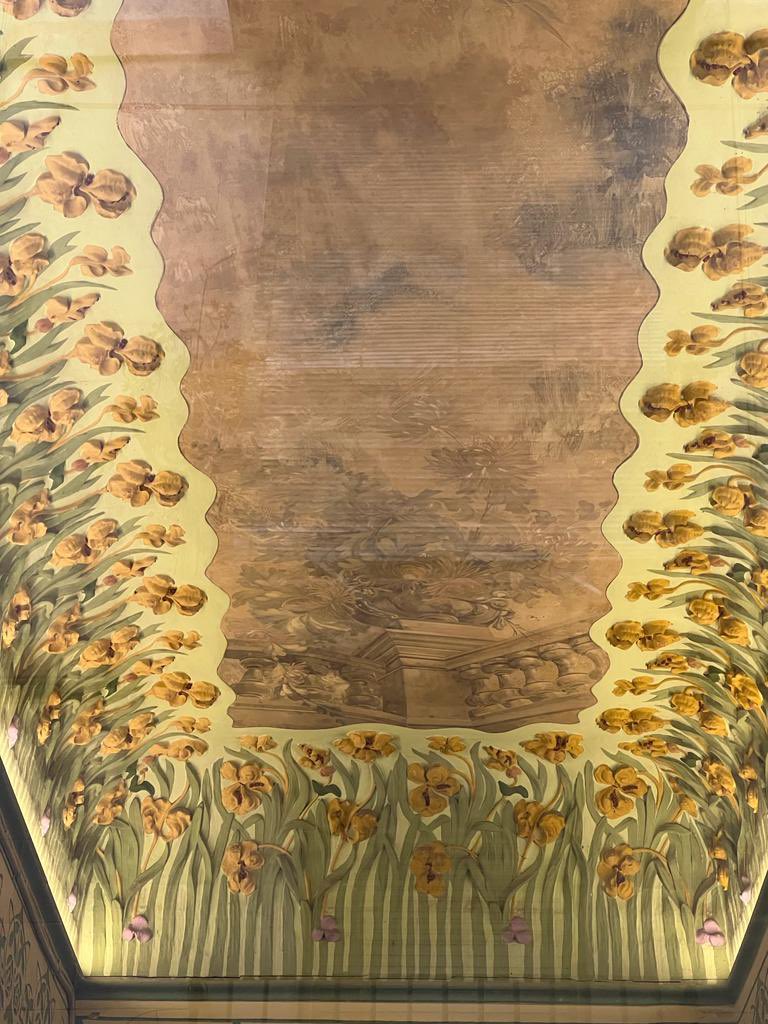 juditibarcelona's tweet image. #Bonvespre
#tancollums ✨✨✨✨