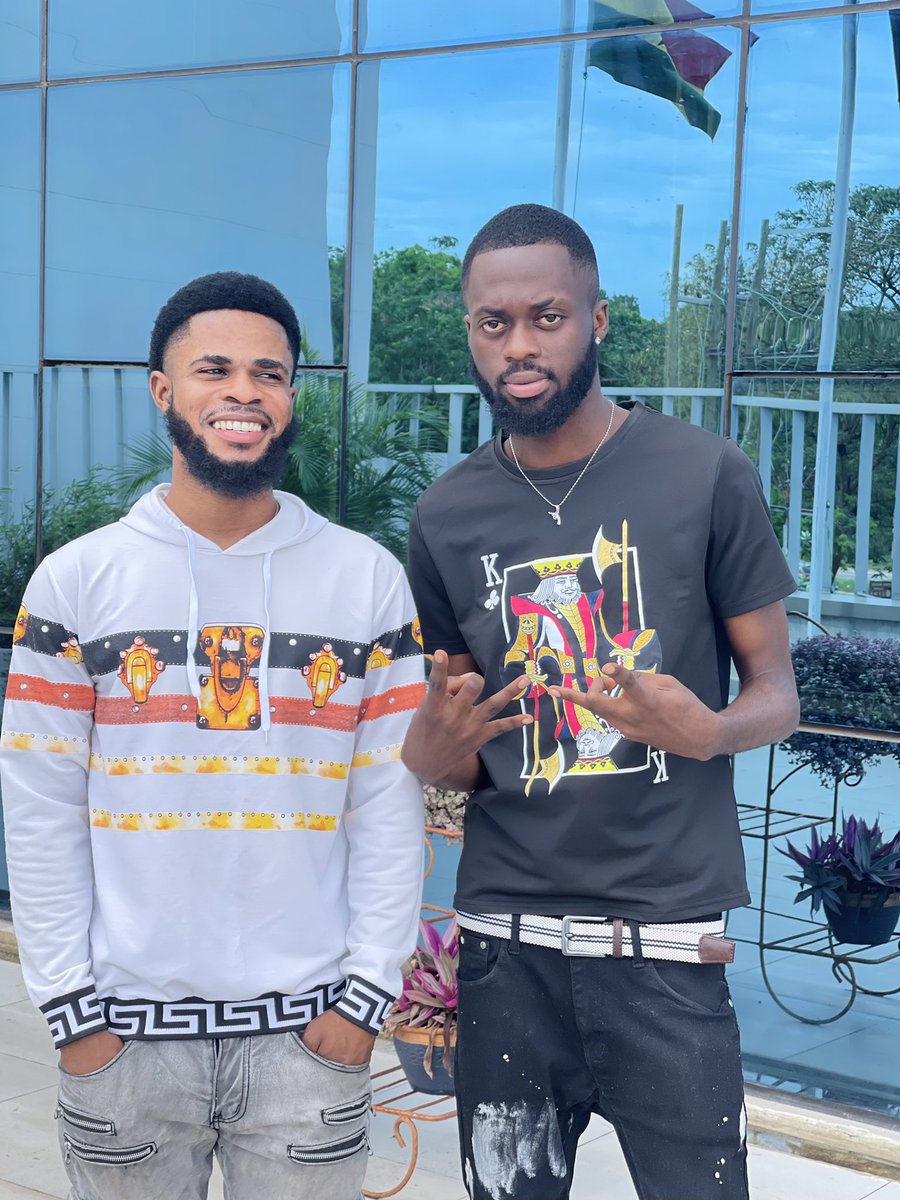 2kay_teldem's tweet photo. One Love 🤍🖤 with ma Broski @1realbanero ❤️
#Teldem !!!
#Mmoh !!! https://t.co/ieyb0SUnoU