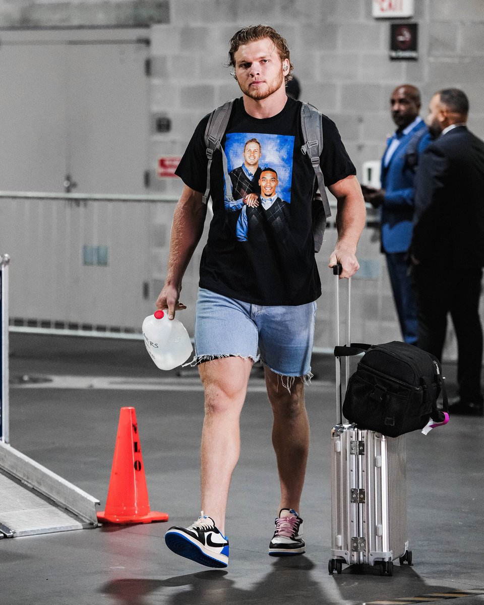 The hardest shirt ever 🔥🔥🔥