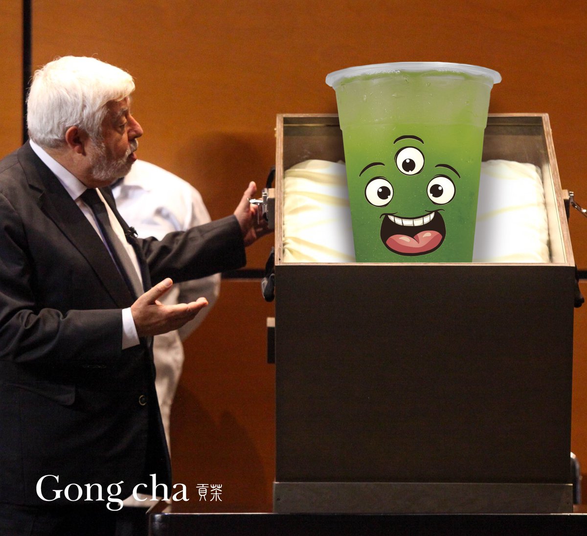 Gongchamex's tweet image. Por fin revelamos algo que teníamos bien guardado… 👽

Prueba hoy la bebida que aterrizó en sucursales 🛸 B-Greenly con sabor a manzana verde y ¡Glitter! 🍏🧋✨

gongcha.mx/menu/

#Gongcha #MonsterSeries #NuevaSerie #SpookySeason #Halloween #Aliens #Ovni