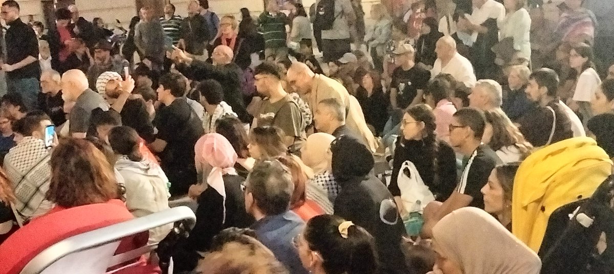 pcagranada's tweet photo. Concentración en #Granada en apoyo de #Palestina y contra la ocupación israelí https://t.co/BuqZtxUW1N