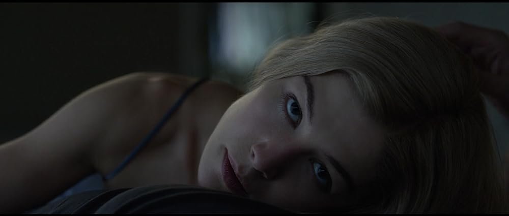 MovieRecs_'s tweet photo. Rosamund Pike in Gone Girl (2014)📸 https://t.co/BUPhtyupbd