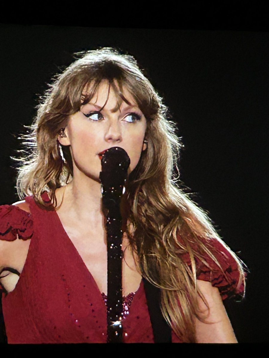tswiftdefender's tweet photo. I went to watch the Taylor Swift The Eras Tour film yesterday! It felt like I was really there live! @taylorswift13 https://t.co/82mv5zpBnY