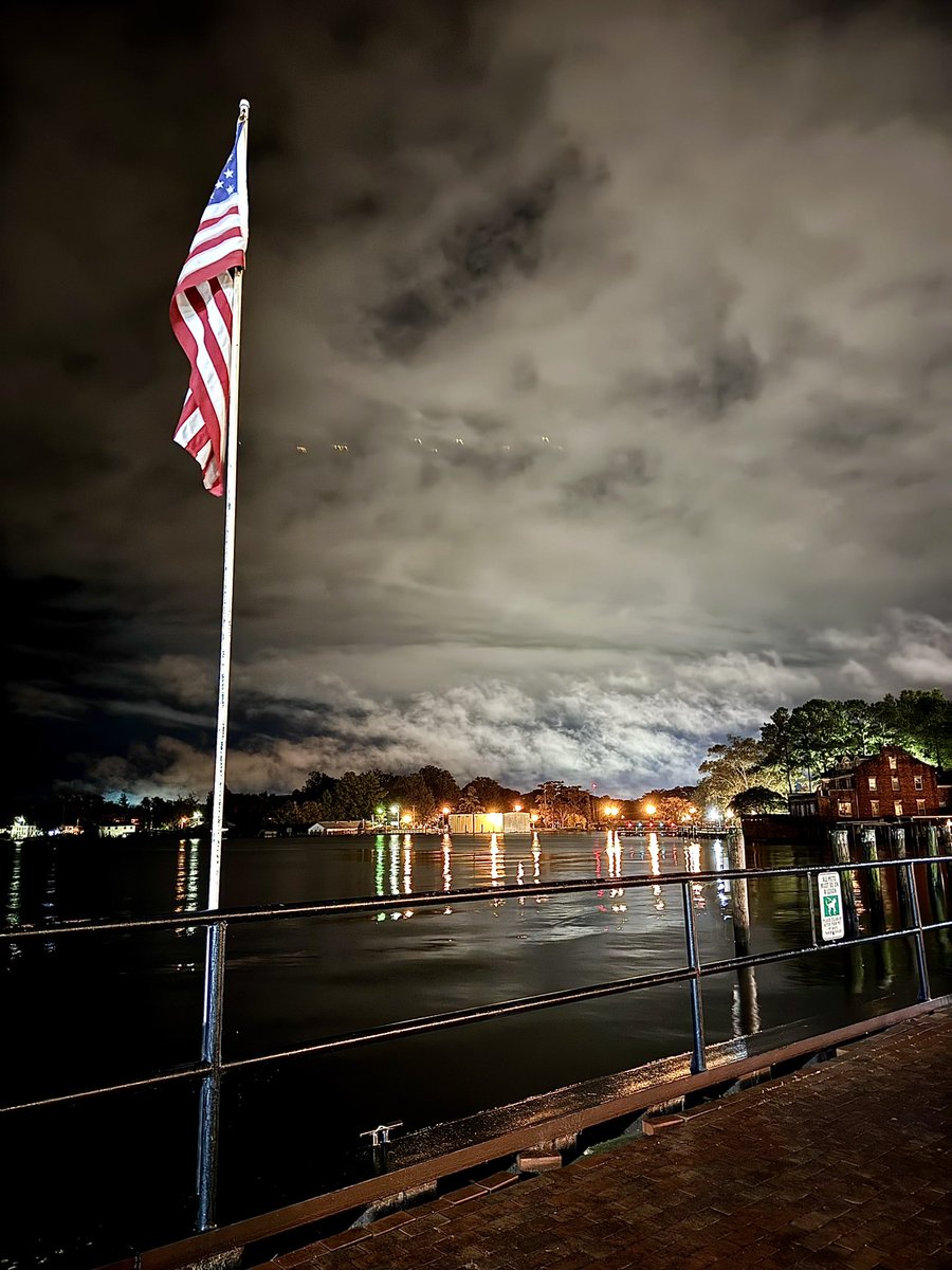 Was a nice night taxiing people around. The park in #ElizabethCity #NC