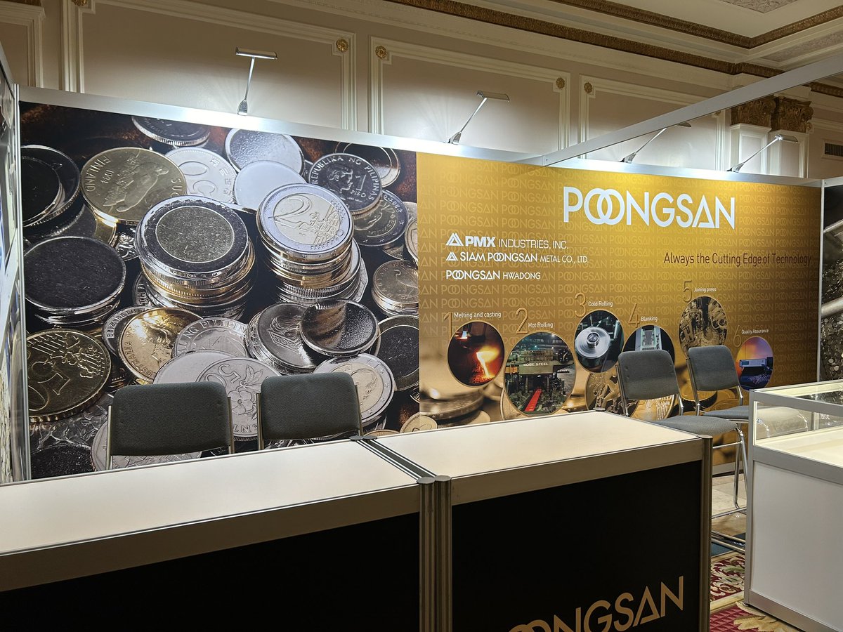 mdc2020sa's tweet photo. Set up underway for #MDC2023 #Ottawa sneak peak of some of the booths in advance of tomorrows opening. 

We look forward to seeing you all.

#Mints #Coins #MDC2023 #Cash #Currency #Ottawa https://t.co/3Dpgjdi1pc