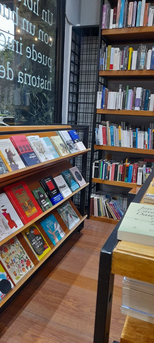 Hoy salimos de compras.

¿Cuál es el último libro que compraste?