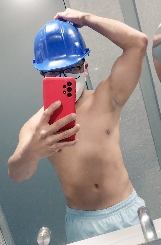DavidAlquijay's tweet photo. Relax 
#gayboy #pride #todos https://t.co/SKCt1sQCVh